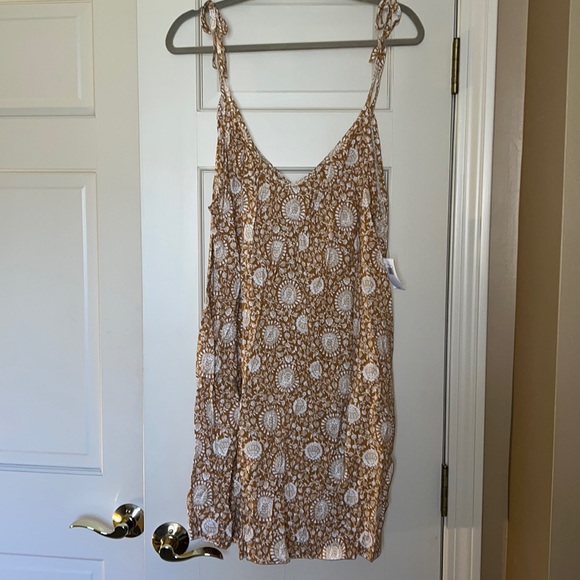 Old Navy Dresses & Skirts - Old Navy Slip Dress